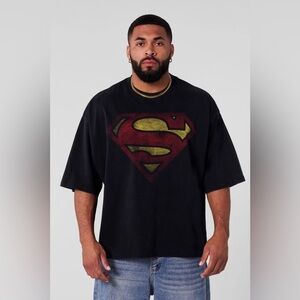 YOUNGLA SUPERMAN HUGE TEES